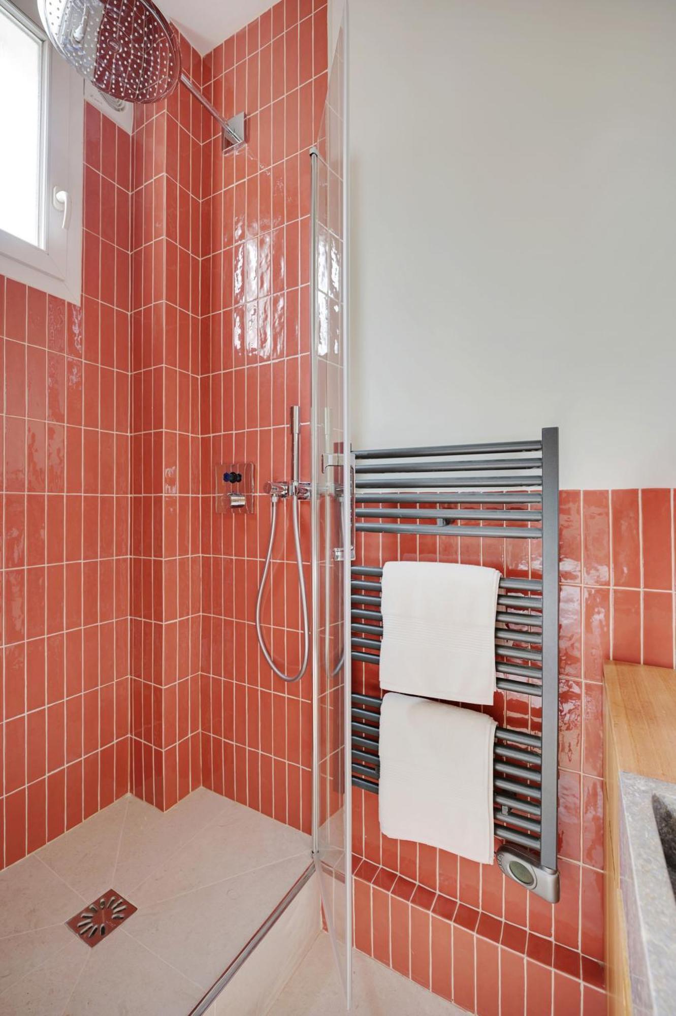 Comfy Suite By Les Maisons De Charloc Homes Boulogne-Billancourt Exterior photo